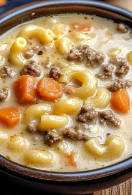 Cheeseburger Macaroni Soup: Creamy Comfort in Every Bowl