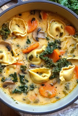 One Pot Vegetable Tortellini Soup