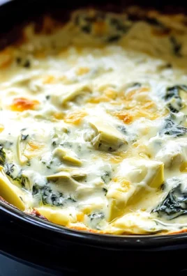 Slow Cooker Spinach Artichoke Dip
