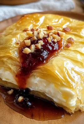 Best Baked Brie in Phyllo Dough Recipe