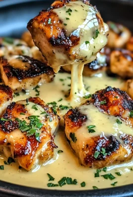 How to Make the Best Creamy Garlic Sauce for Grilled Chicken Bites