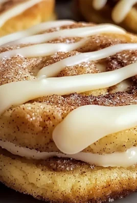 Cinnamon Roll Cheesecake Cookies