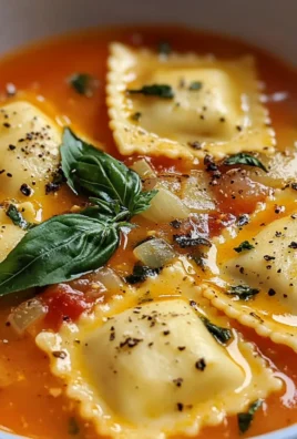 Easy Tuscan Ravioli Soup - theamazingfood
