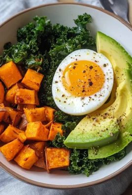 Eggs & Sweet Potato Breakfast Bowl